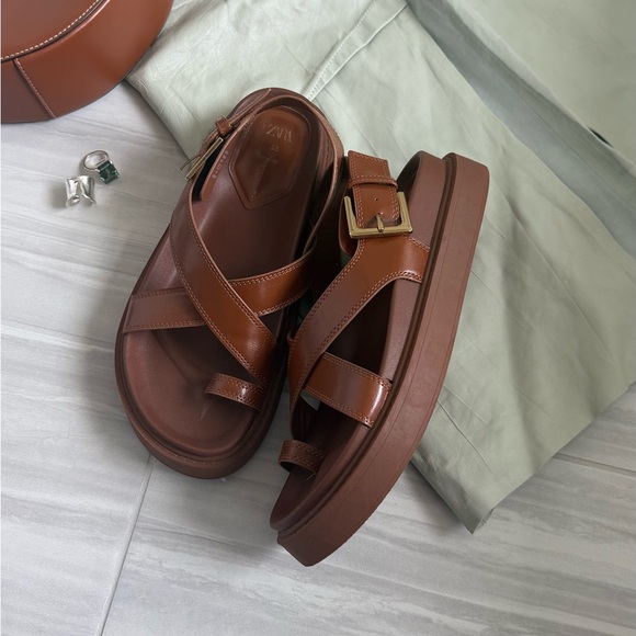 Zara Shoes - Zara Chestnut Leather Sandals with Buckle